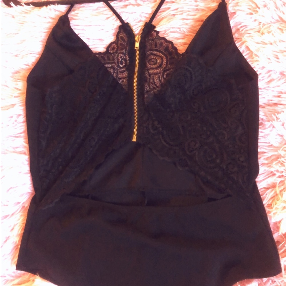 Black Lace back bodysuit~FASHION NOVA
